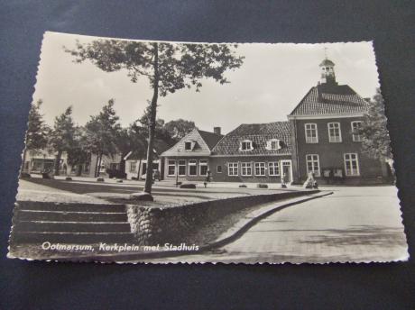 Ootmarsum stad in Twente Kerkplein met oude stadhuis